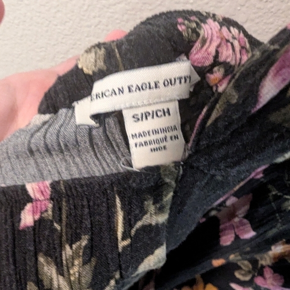 American Eagle, Wide Leg Floral Jumpsuit,Size  S - Picture 5 of 5
